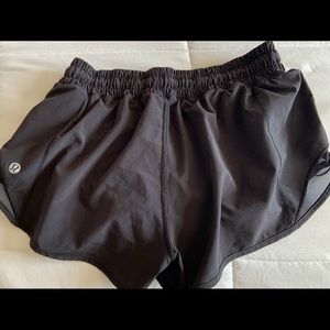 Lululemon black shorts